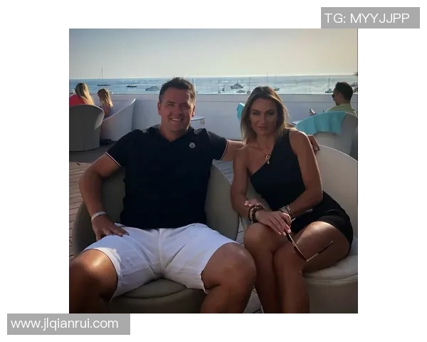 足球明星欧文豪宅揭秘奢华生活与独特设计的完美结合